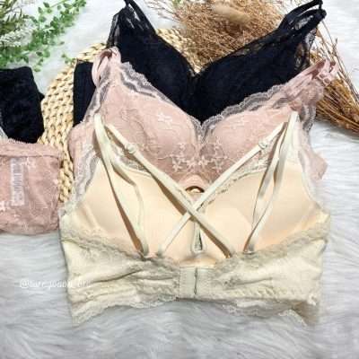 粉雪初戀 First Love